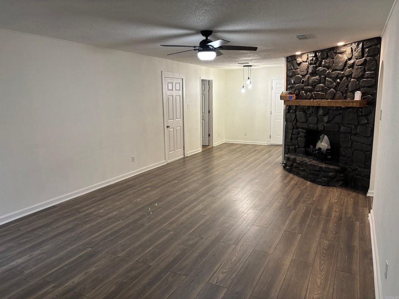 2005 Romine Rd - Photo 3 of 4