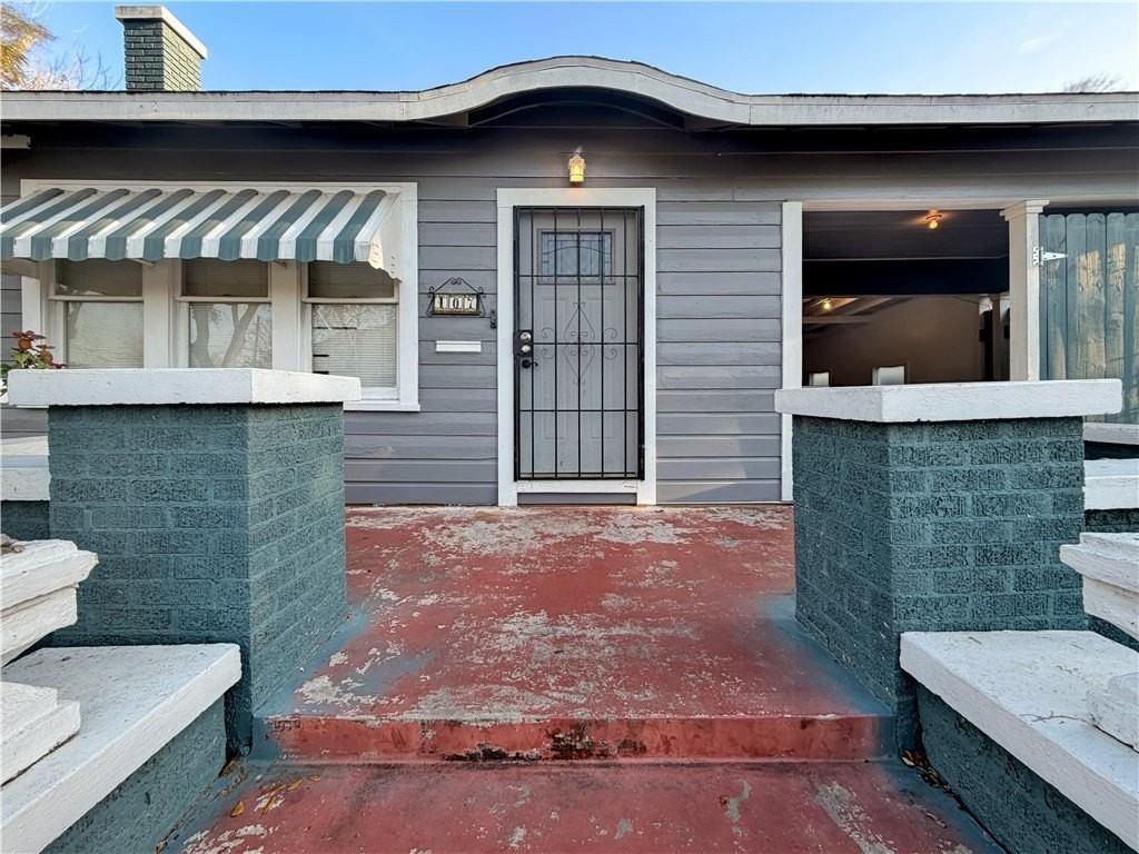 407 Palmero St - Photo 3 of 34