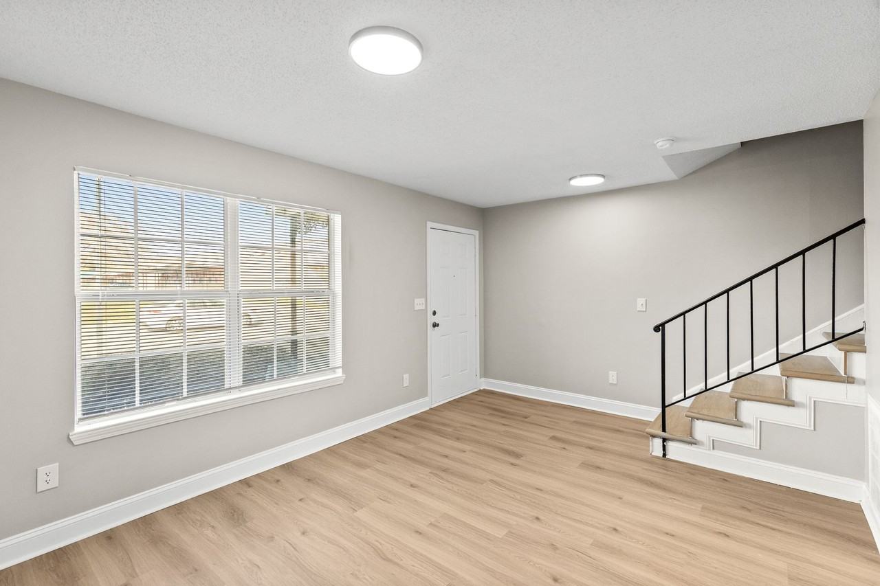 Addison Way - Photo 4 of 50