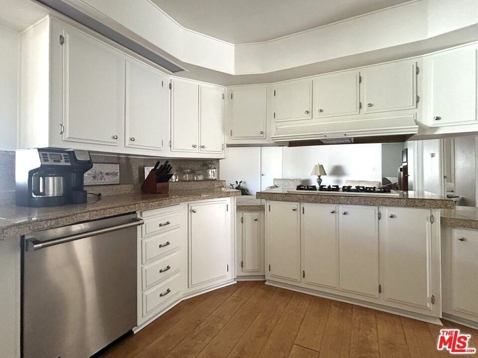 74584 Nevada Cir E - Photo 7 of 29