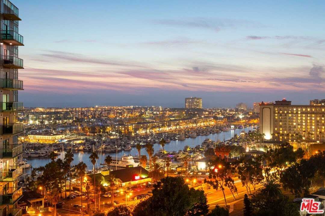 13700 Marina Pointe Dr Unit 1115 #1115