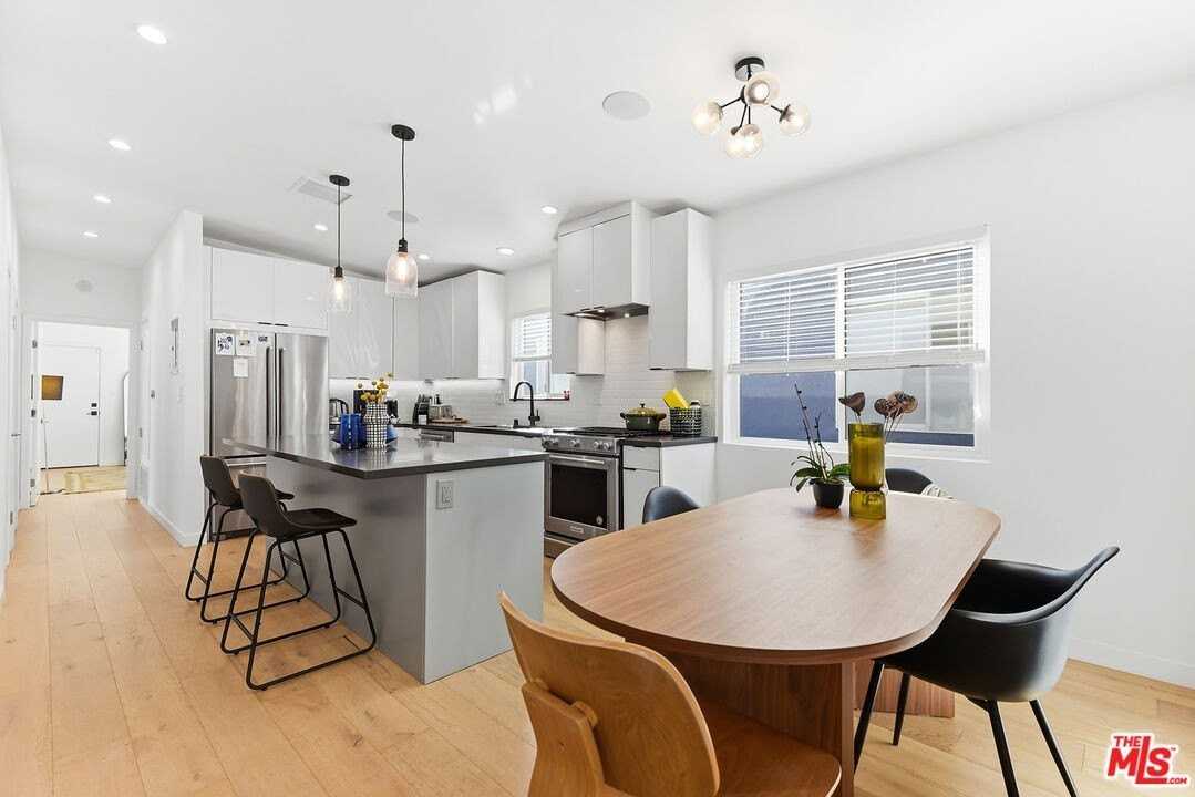 2603 Abbot Kinney Blvd Unit 1/2 #1-2 - Photo 6 of 16