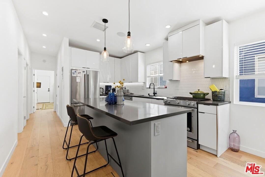 2603 Abbot Kinney Blvd Unit 1/2 #1-2 - Photo 7 of 16