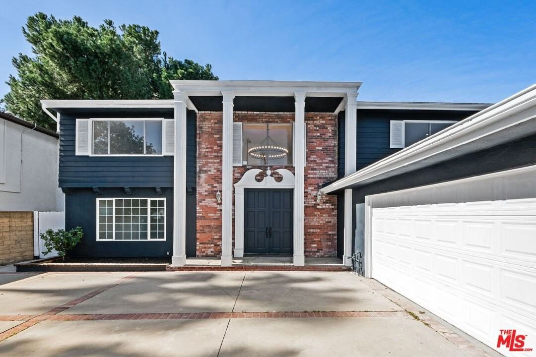 6257 Lindley Ave - Photo 2 of 14