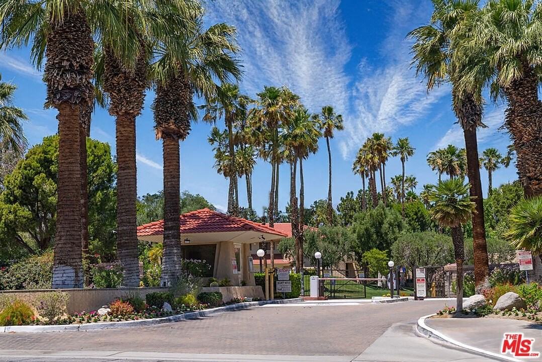 2801 N Los Felices Cir E Unit D #D - Photo 2 of 6