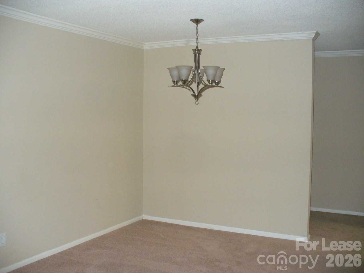 241 Country Club Dr Ne Apt 5 #5 - Photo 2 of 6