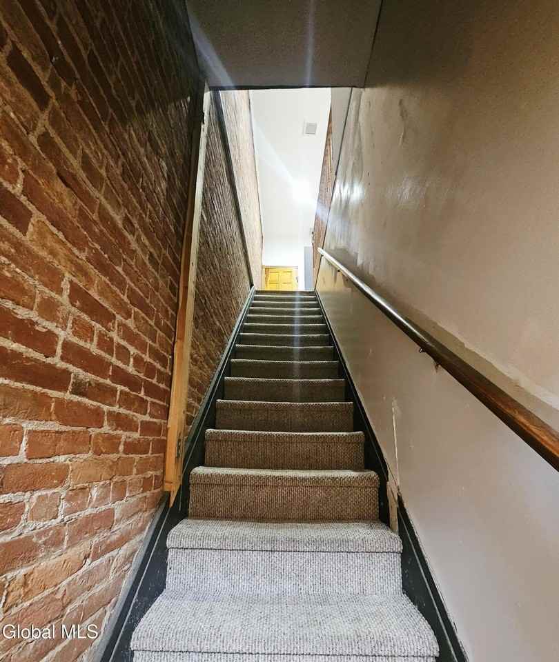 305 Main St Unit 2 #2 - Photo 4 of 15