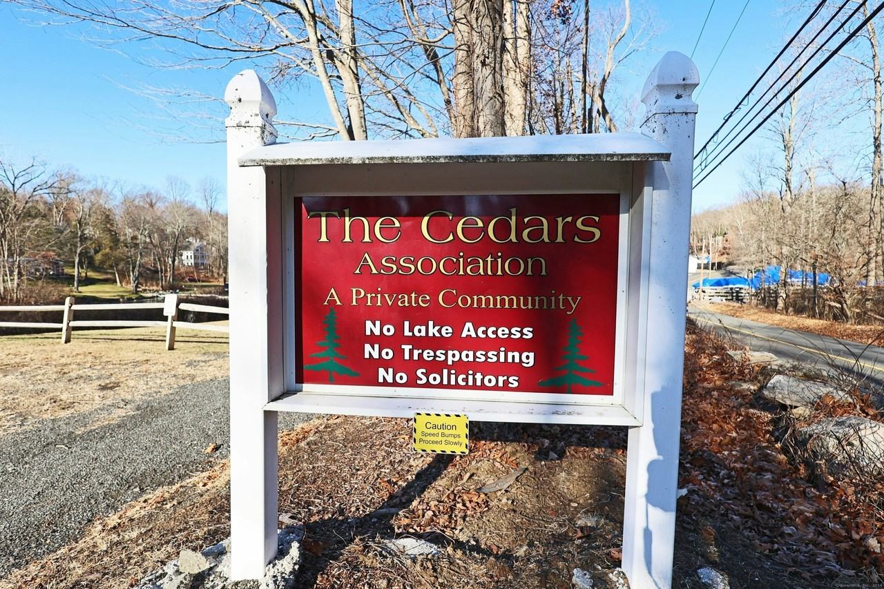 6 Indian Ave - Photo 2 of 40