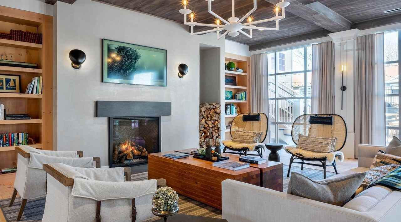 333 Unquowa Rd Apt 324 #324 - Photo 3 of 9