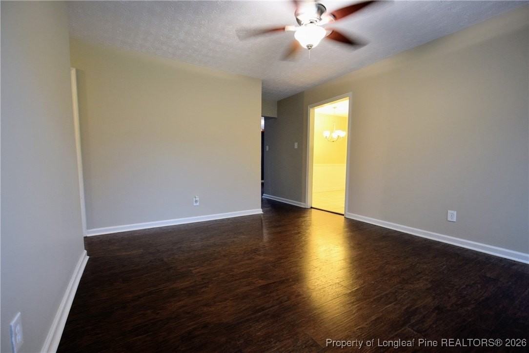 6604 Bonnie Bell Ln - Photo 7 of 26