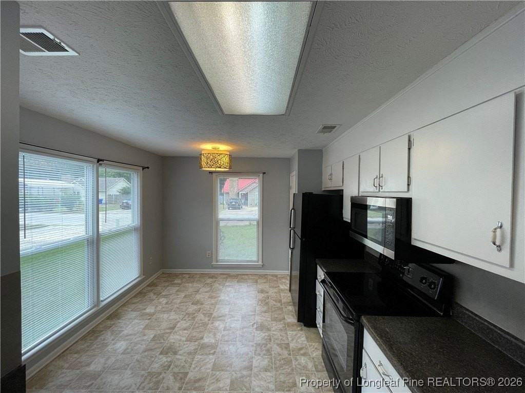 7060 Candlewood Dr - Photo 5 of 16