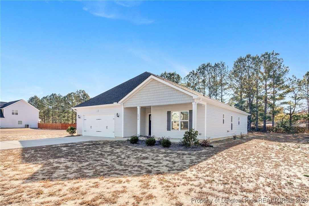 5818 James Allen Ln - Photo 3 of 38