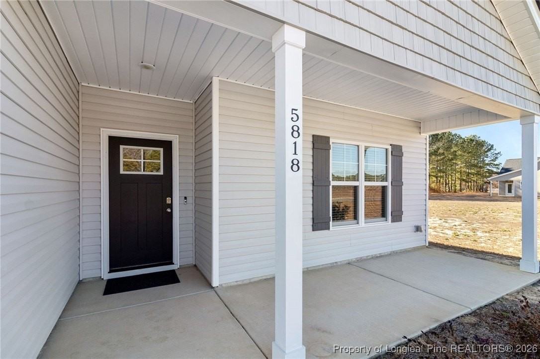 5818 James Allen Ln - Photo 4 of 38