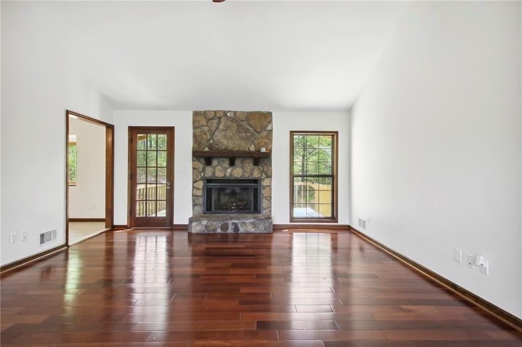 4948 Keota Run Ne - Photo 3 of 28