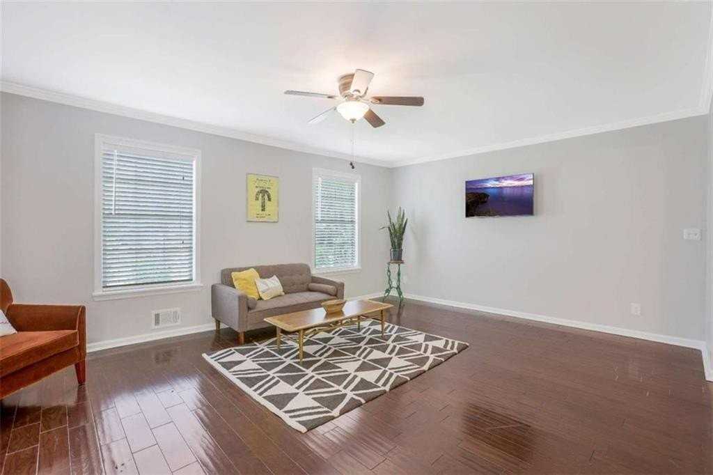 3211 Flamingo Dr - Photo 5 of 24