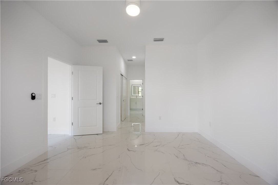 849 Dowd Ave S - Photo 6 of 33