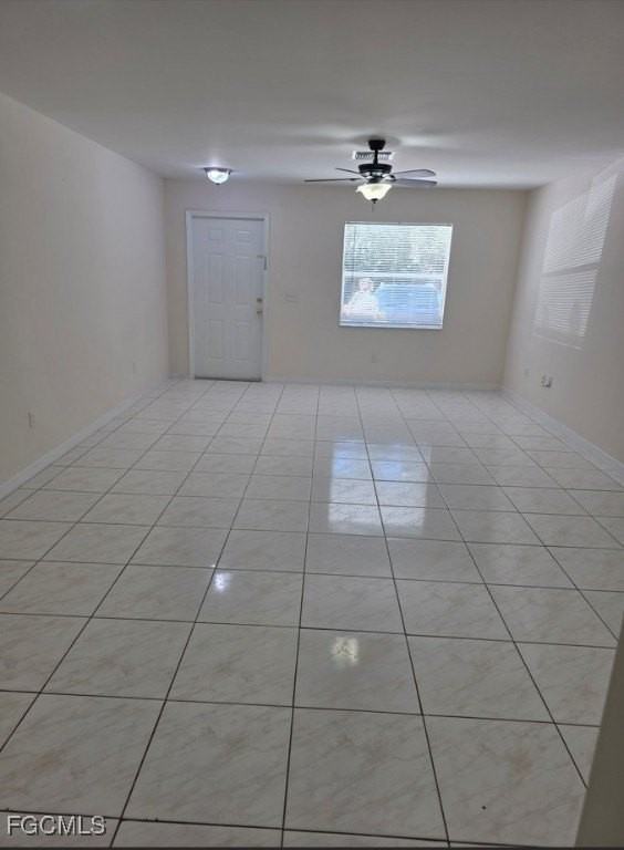 243 Meadow Rd - Photo 6 of 20