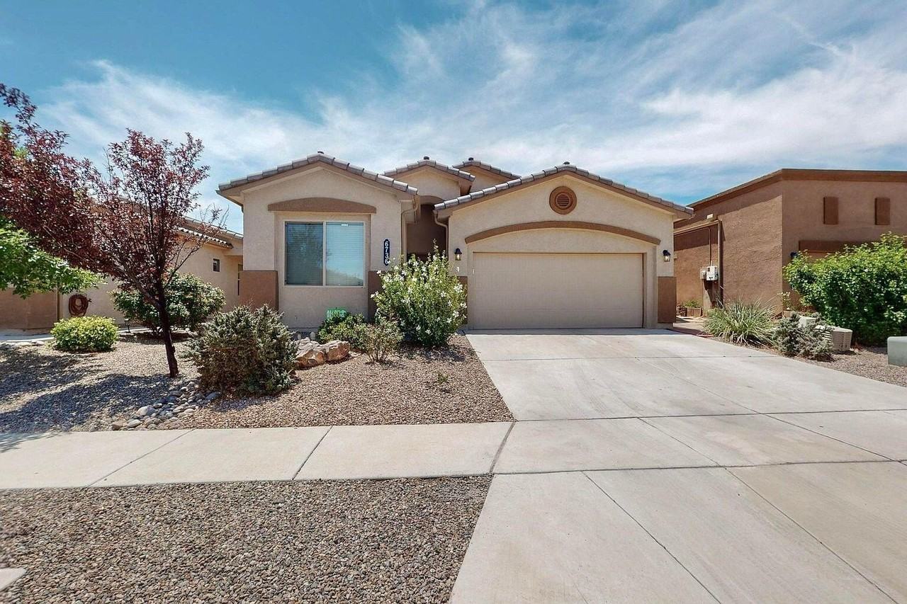 6736 Tempe Ave Nw - Photo 2 of 39