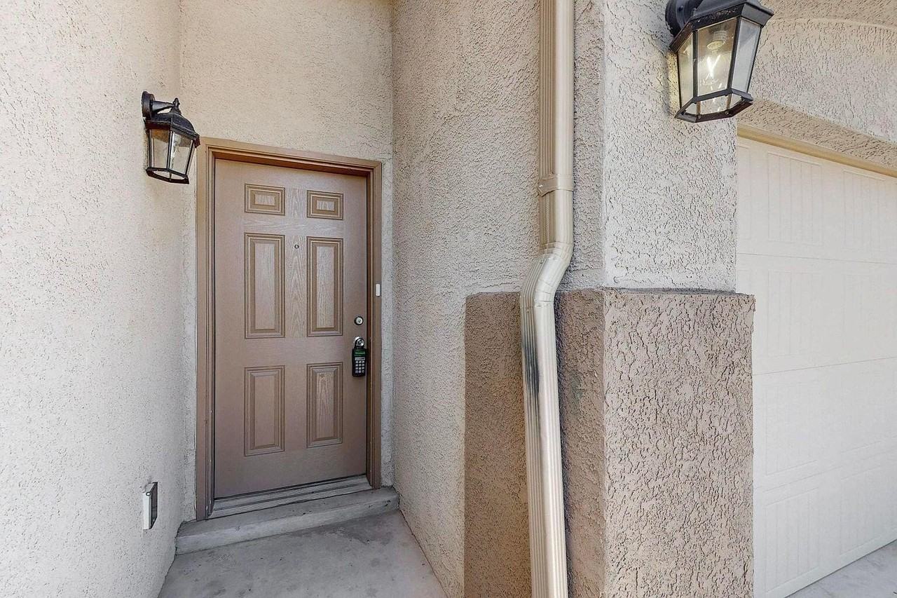 6736 Tempe Ave Nw - Photo 6 of 39