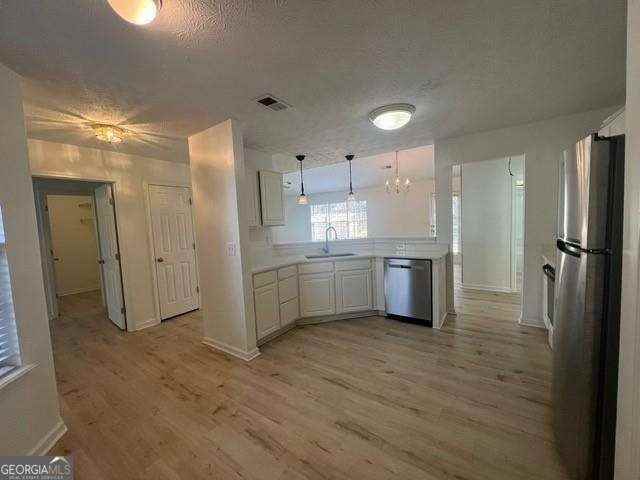 3025 Lake Park Trl - Photo 4 of 21