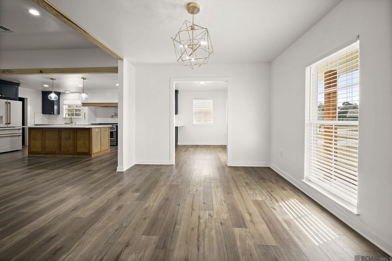 15733 Woodwick Ave - Photo 3 of 26