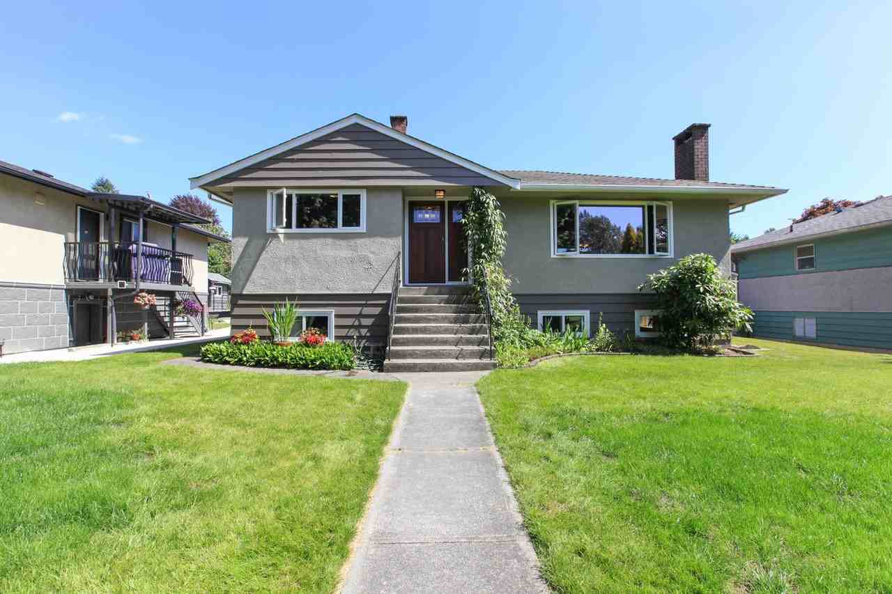 2956 Noel Drive - Photo 3 of 23