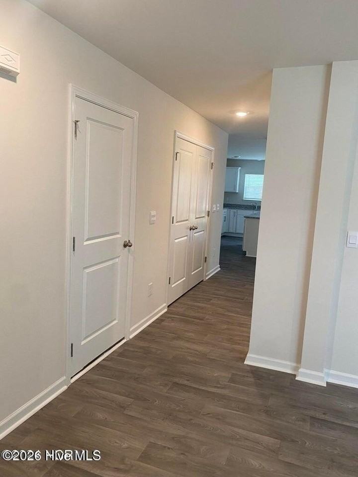 1008 Riverstone Dr - Photo 3 of 25