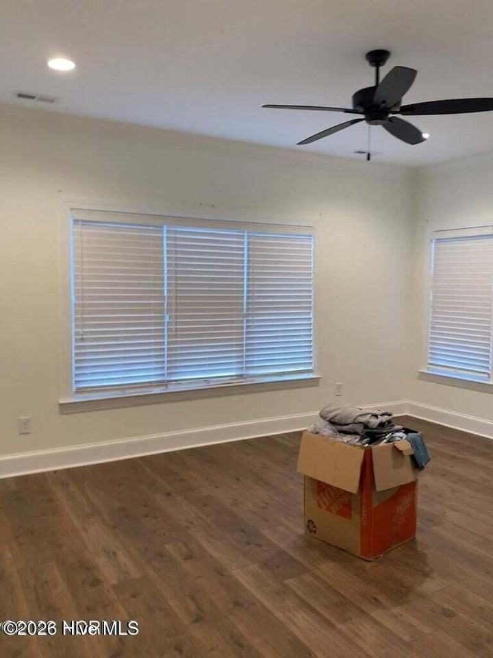 1912 Belles Ferry Ct - Photo 5 of 22