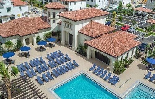 11330 Sw 16th St - Photo 2 of 8