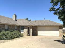 6706 4th St Unit A #A - Photo 1 of 1