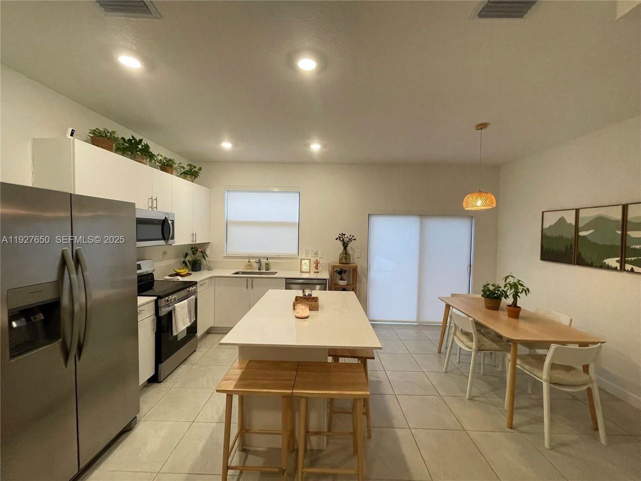 12868 Sw 232nd Ln - Photo 3 of 8