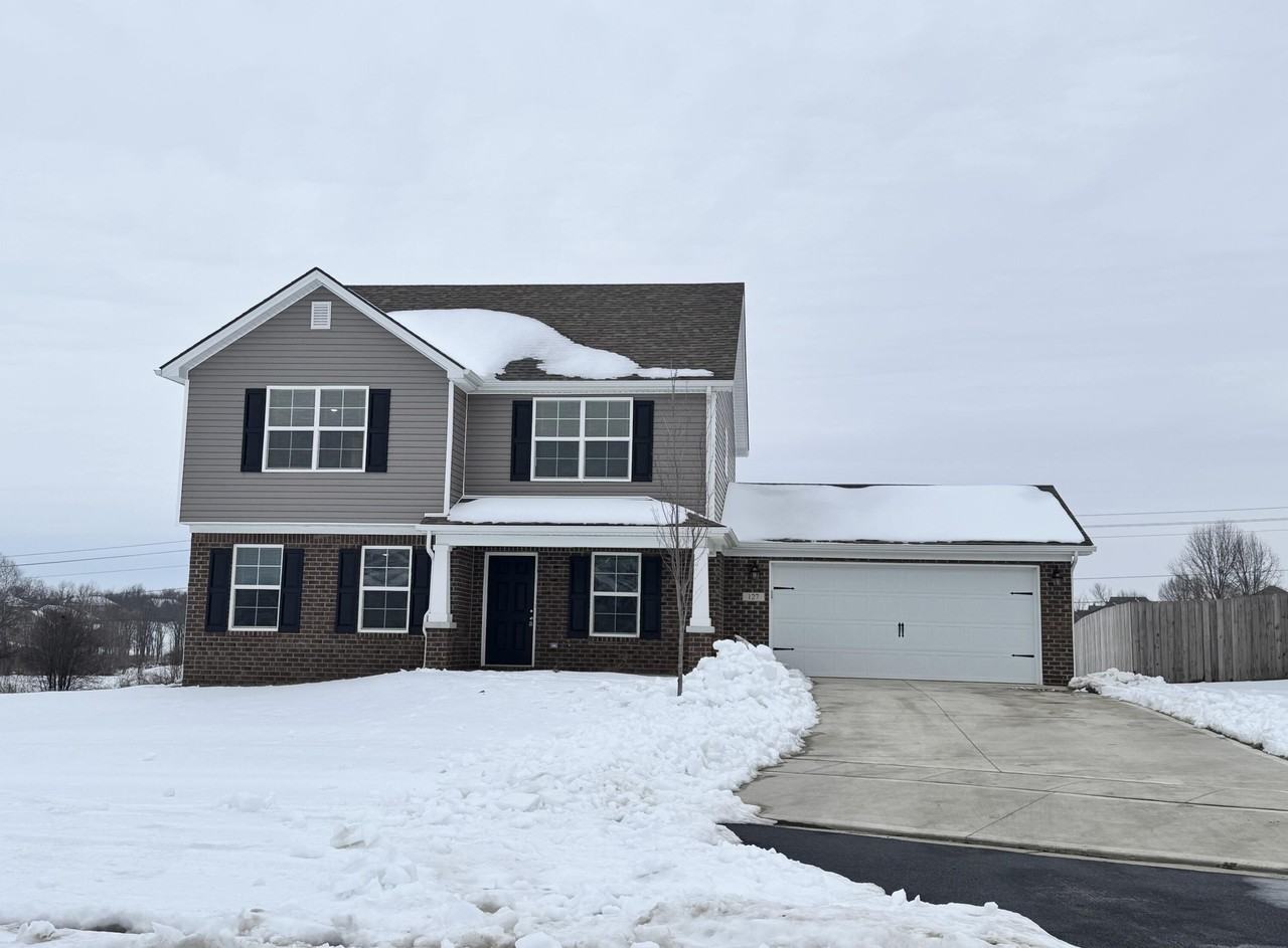 127 Landry Ln - Photo 2 of 42