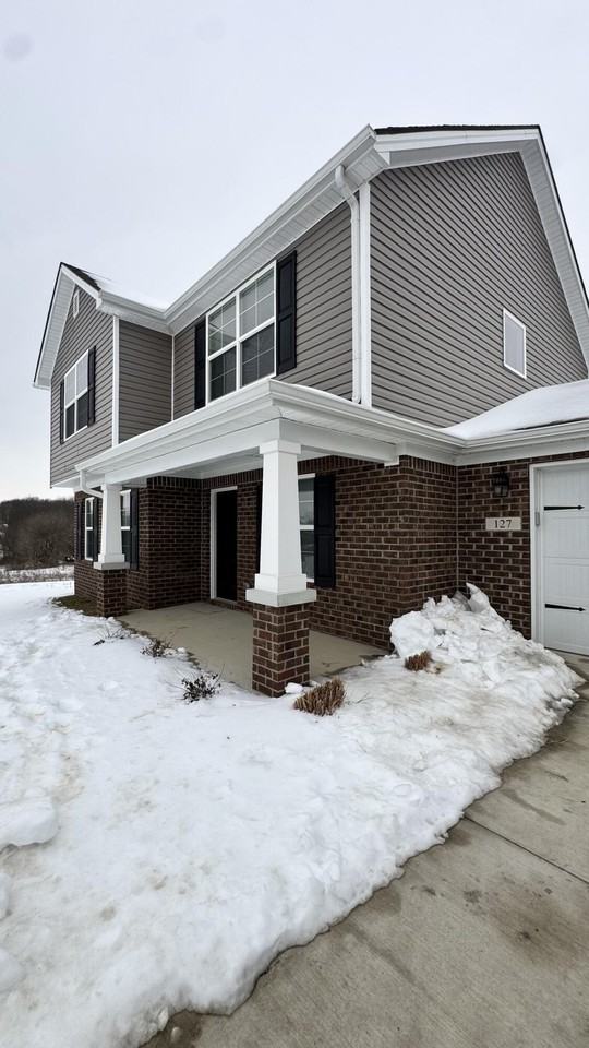 127 Landry Ln - Photo 3 of 42