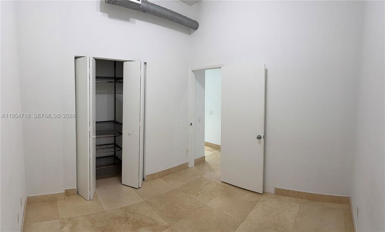 3029 Ne 188th St #319 - Photo 7 of 8