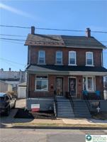 featured image of 416 E Laurel St