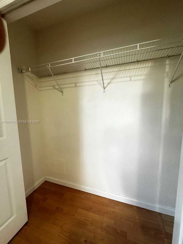 11002 Nw 83rd St #101 - Photo 7 of 8