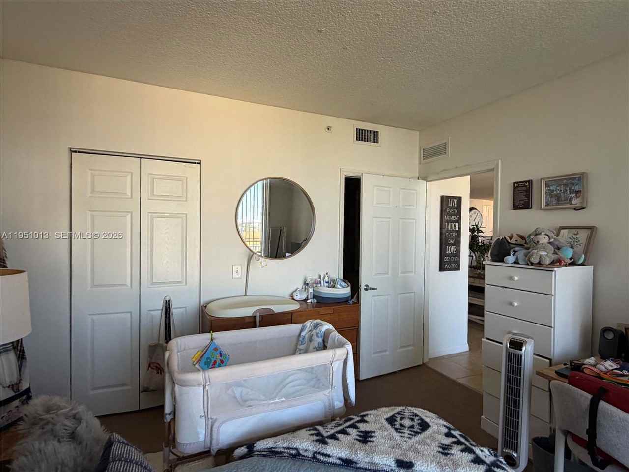 215 Sw 42nd Ave #803 - Photo 6 of 8