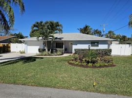 featured image of 355 Franklin Rd