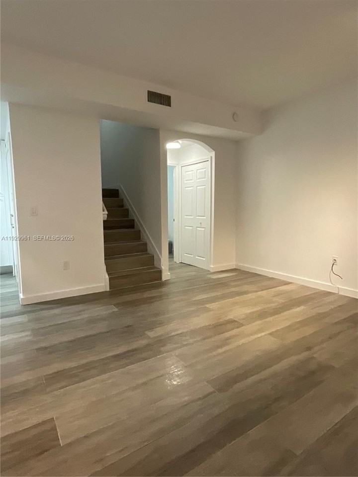 11411 Nw 60th St #286 - Photo 6 of 10