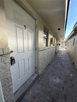 featured image of 2645 Nw 21st Ave #5