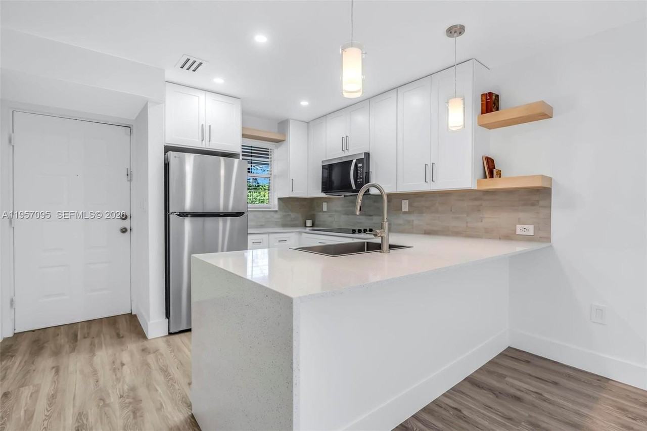 3130 Bird Ave #5 - Photo 3 of 50