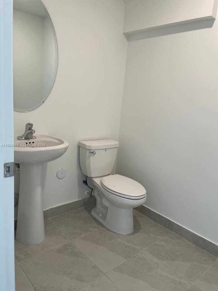 212 Sw 159th Ter #0 - Photo 7 of 18