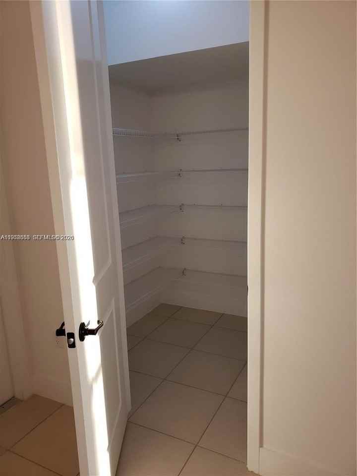 9574 W 34th Ave - Photo 4 of 17