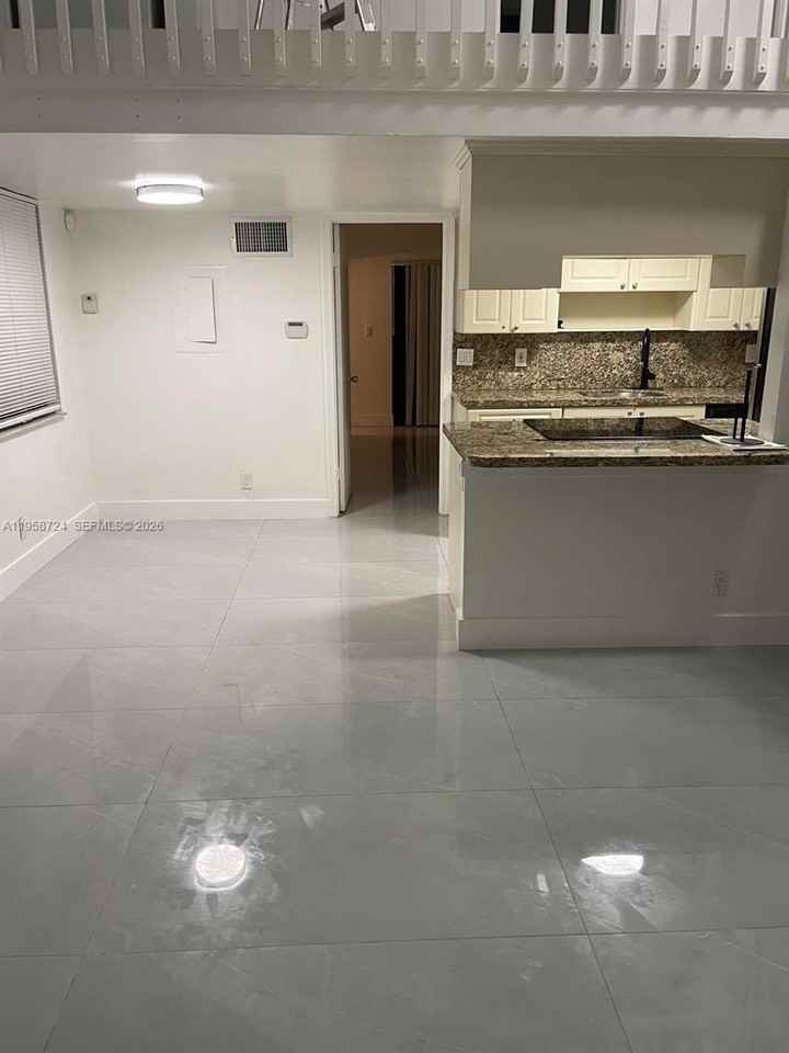 1455 Holly Heights Dr #40 - Photo 3 of 6