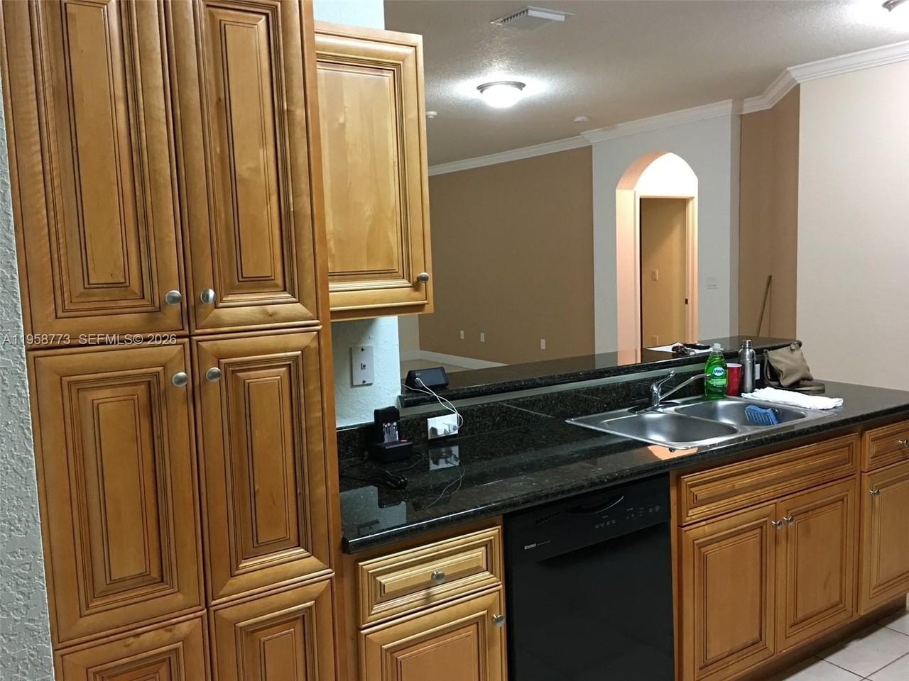 3344 Sw 147th Pl - Photo 4 of 16