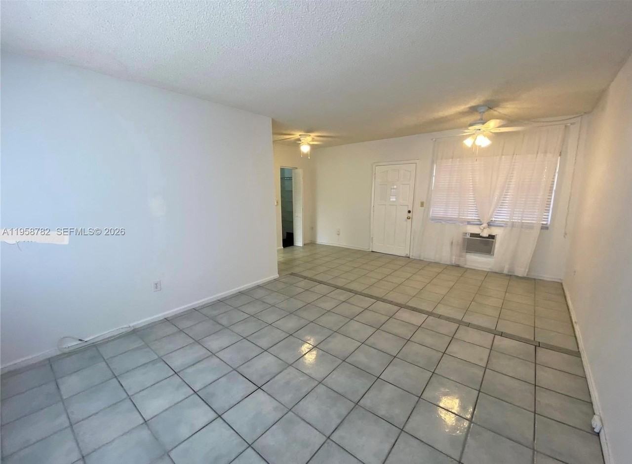 7945 East Dr #306 - Photo 6 of 16