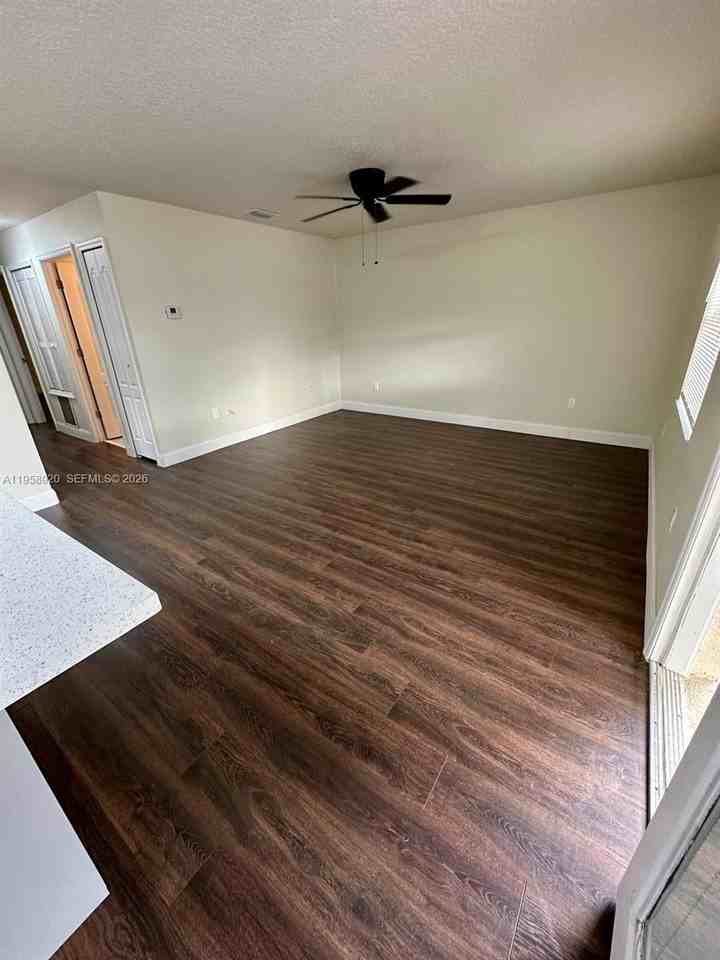 5 Eton Ln #A - Photo 5 of 19