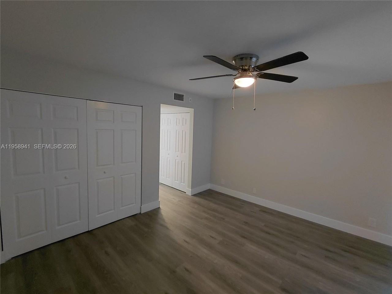 8720 N Sherman Cir #204 - Photo 5 of 9