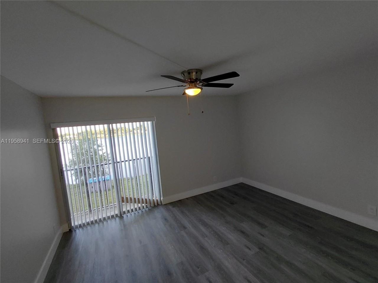 8720 N Sherman Cir #204 - Photo 7 of 9