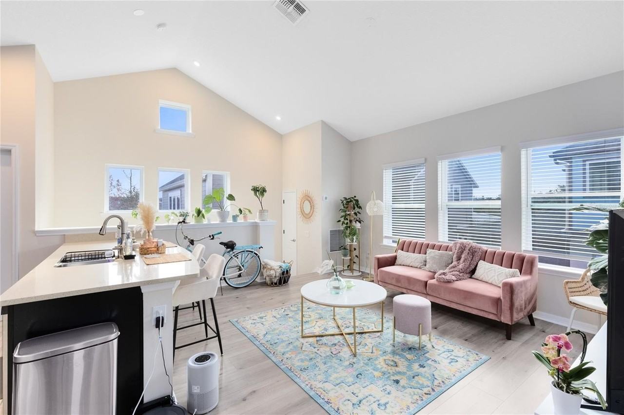 8638 Omura Aly - Photo 6 of 29